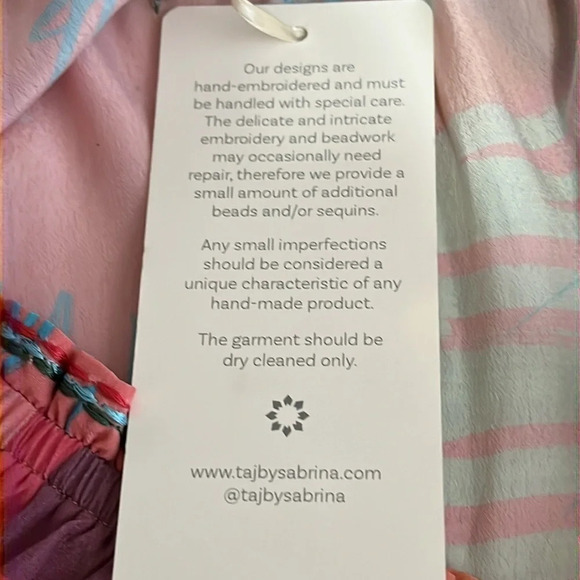 Taj by Sabrina Crippa Anastasia Top in Pink Abstract Jungle - NEW - Size Small - Picture 7 of 9